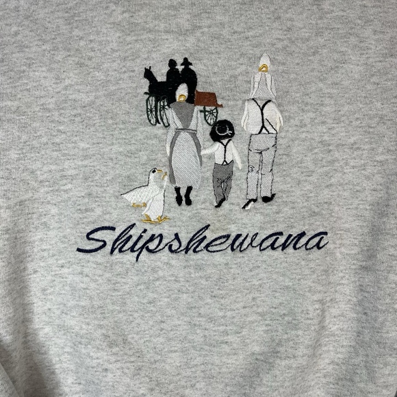 Vintage Embroidered Peasant Shipshewana Folk Sweatshirt USA Large Gray Comfy - Picture 3 of 7